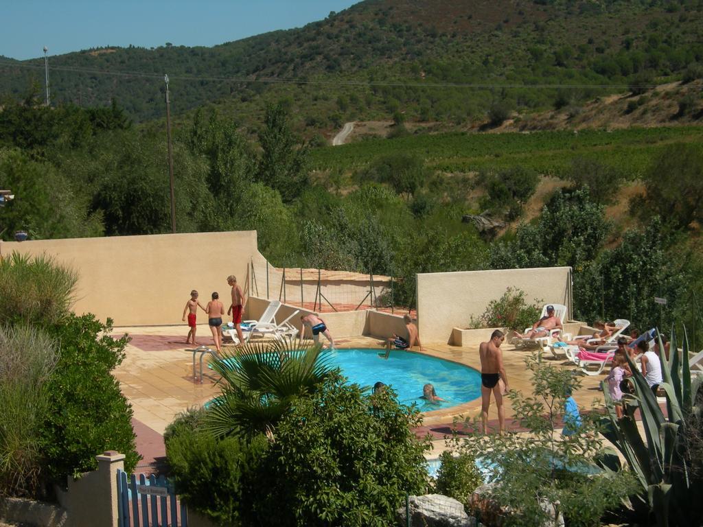 Les Chalets Du Relais D'Aguilar Tuchan Kültér fotó