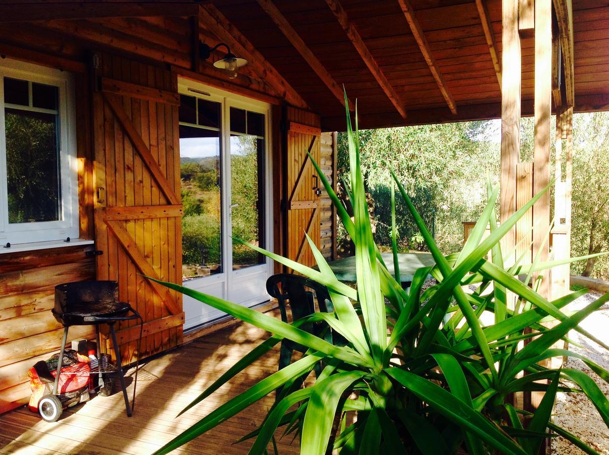 Les Chalets Du Relais D'Aguilar Tuchan Kültér fotó