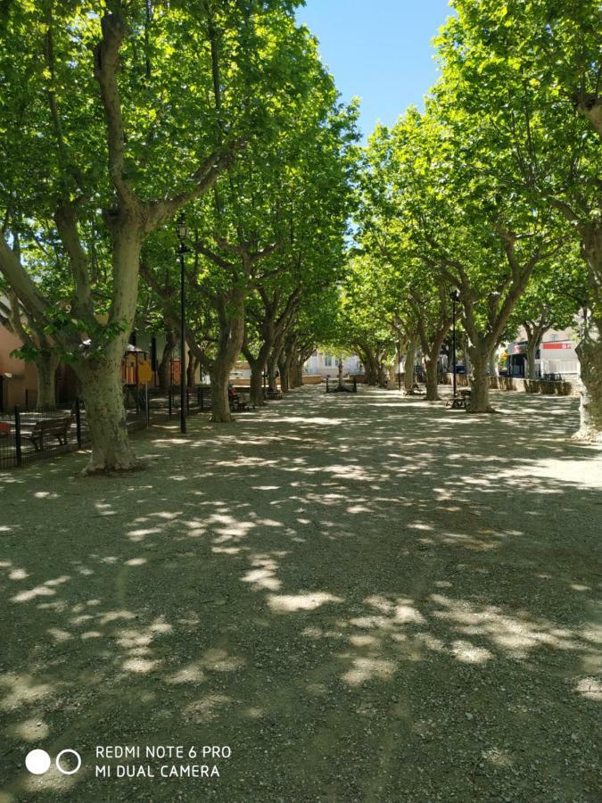 Les Chalets Du Relais D'Aguilar Tuchan Kültér fotó